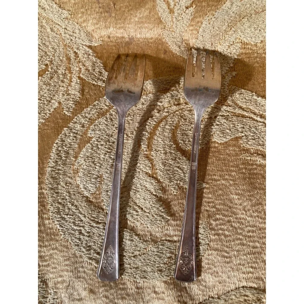 Vintage 50s Salad Forks 1950s International Silver Mountain Rose Silverplate (2)